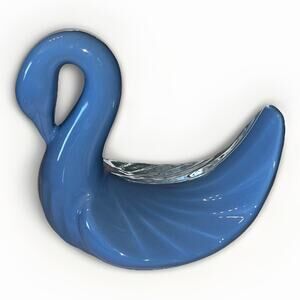 Blue Ceramic Swan Figurine Bath Washcloth Towel Holder Cottage Core MCM 6 Inch